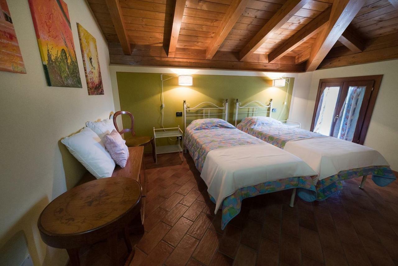 Rifugio San Lorenzo Acomodação com café da manhã Porto Mantovano Exterior foto
